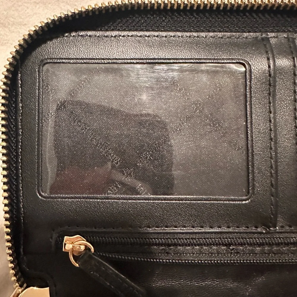 Michael Kors Pebbled Black Wallet - Picture 7 of 10